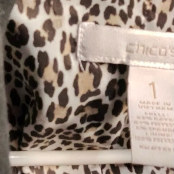 Chico's Elegant Black Blazer Jacket with Animal Print Leopard Accents - Picture 5 of 6